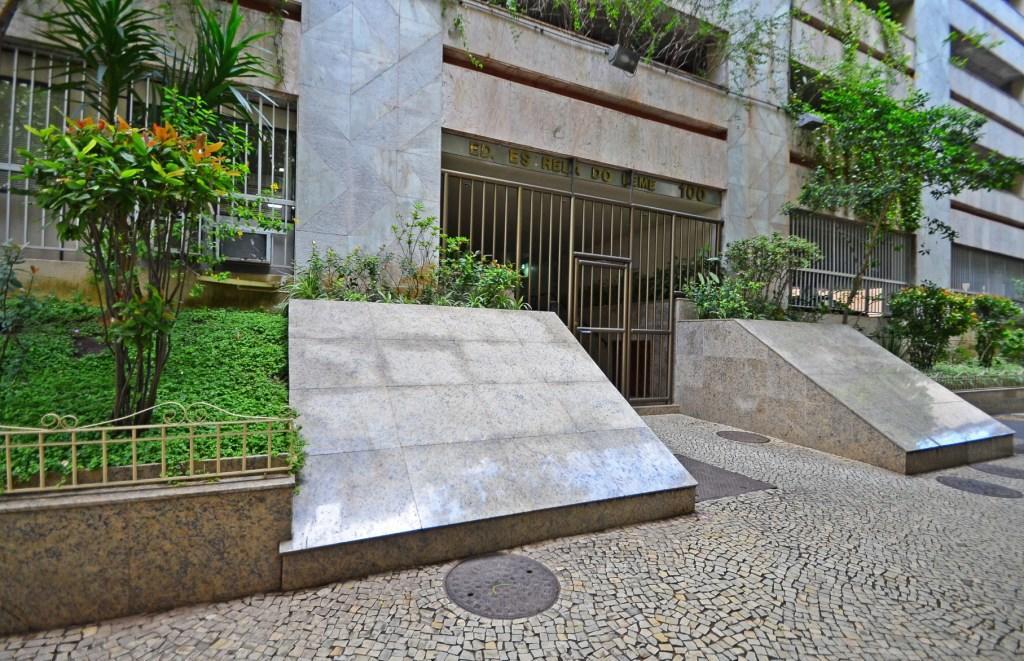 Confortavel E Seguro 2 Quartos Com Varanda No Leme Rio de Janeiro Esterno foto